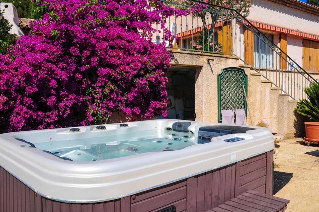 La Villa Romeo, Piscine Et Spa Sainte-Maxime Bagian luar foto