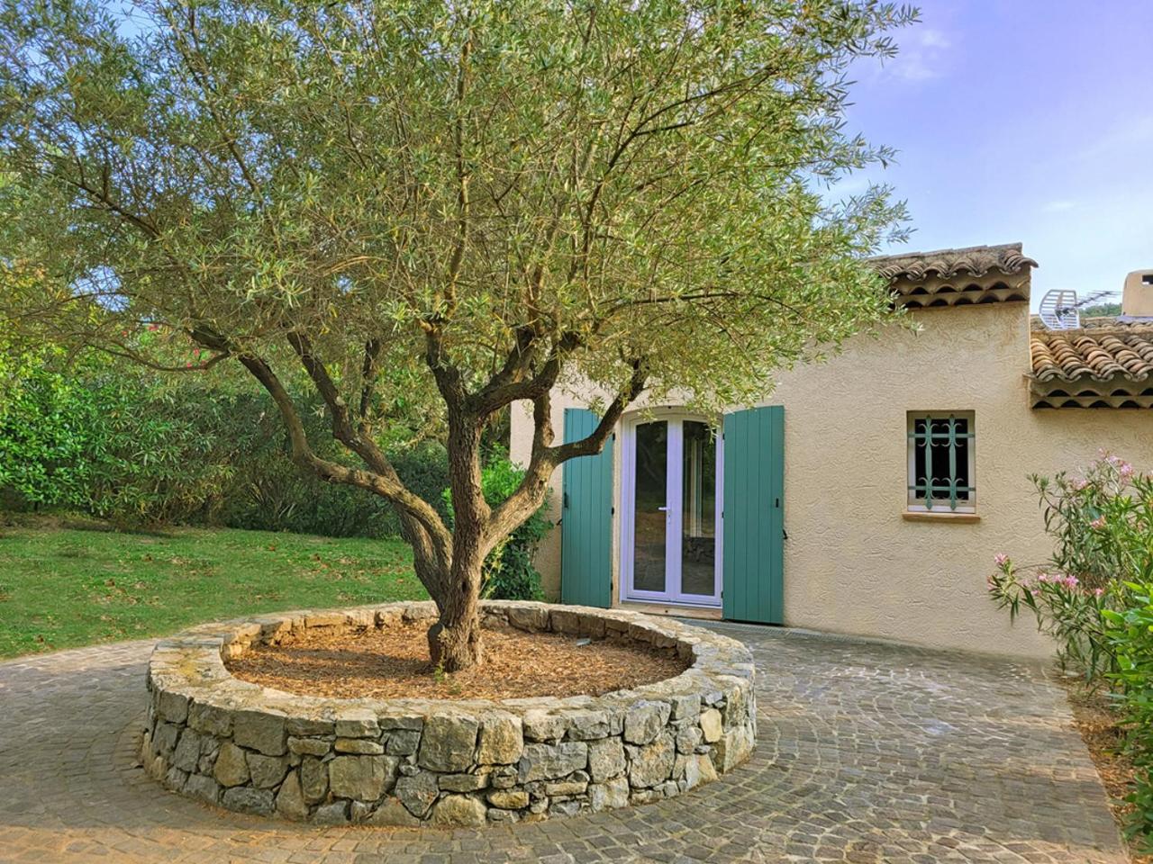 La Villa Romeo, Piscine Et Spa Sainte-Maxime Bagian luar foto